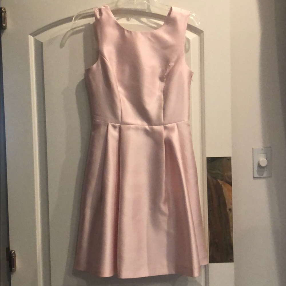 Jessica Simpson pale pink party dress